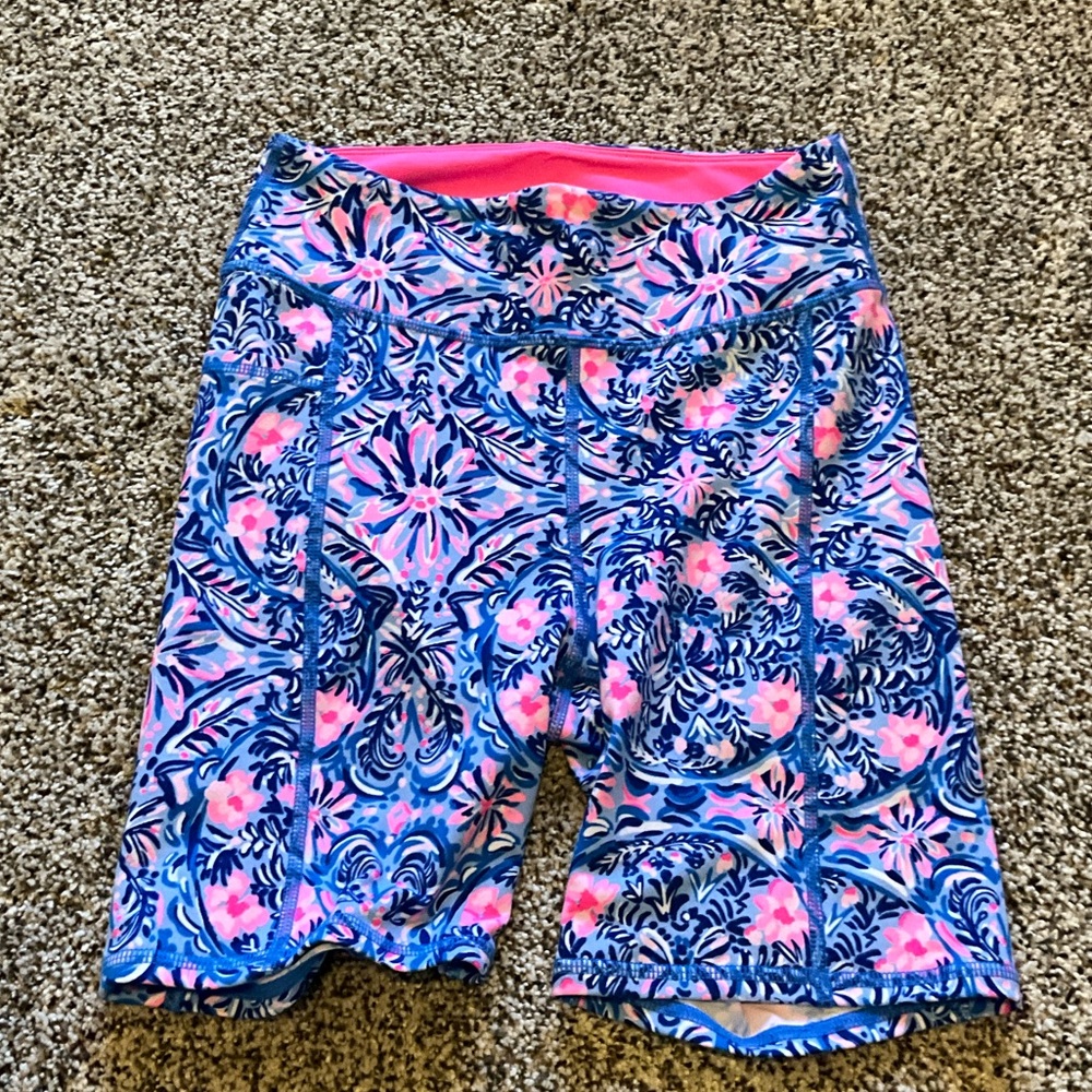 Lilly Pulitzer Floral Blue and Pink Women's Shorts